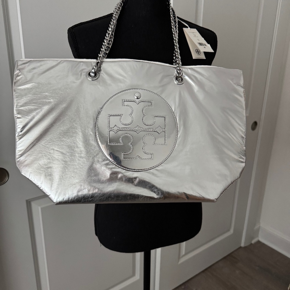 Brand new Auth Tory Burch large Ella tote bag metallic chain